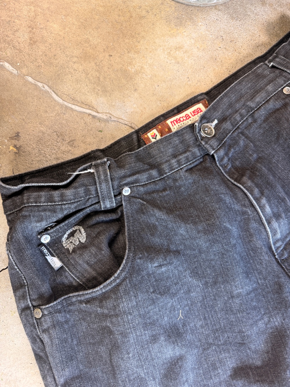 mecca Men's Black Wide-Leg Denim Jeans - Picture 3 of 5